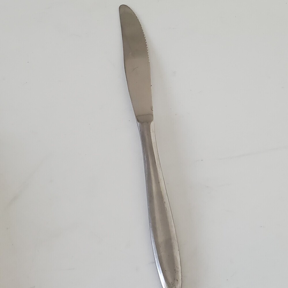 DELCO Stainless Steel Dinner Knife Serrated Blade Made in Korea
